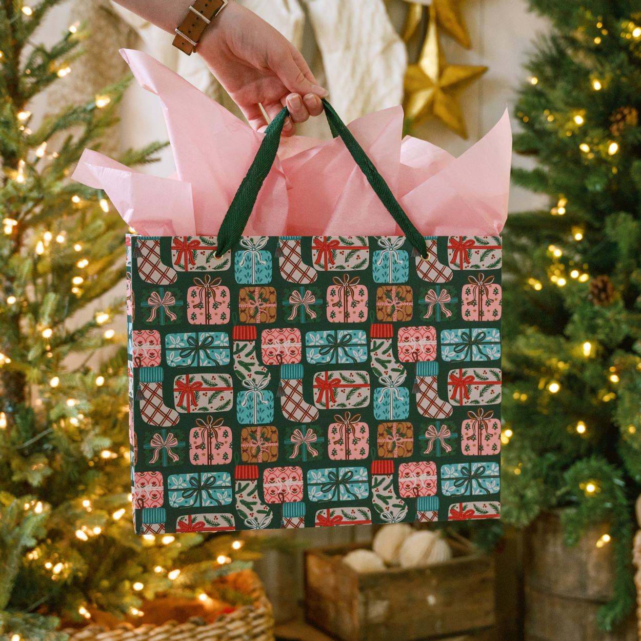 Holiday Gift Bags Variety Pack