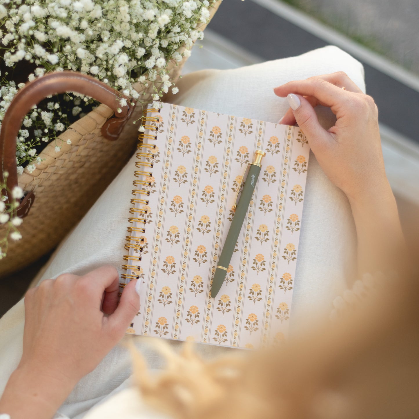 Cottage Floral Spiral Notebook